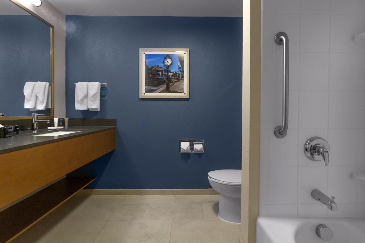 Fairfield Inn & Suites Элизабет-Сити Экстерьер фото